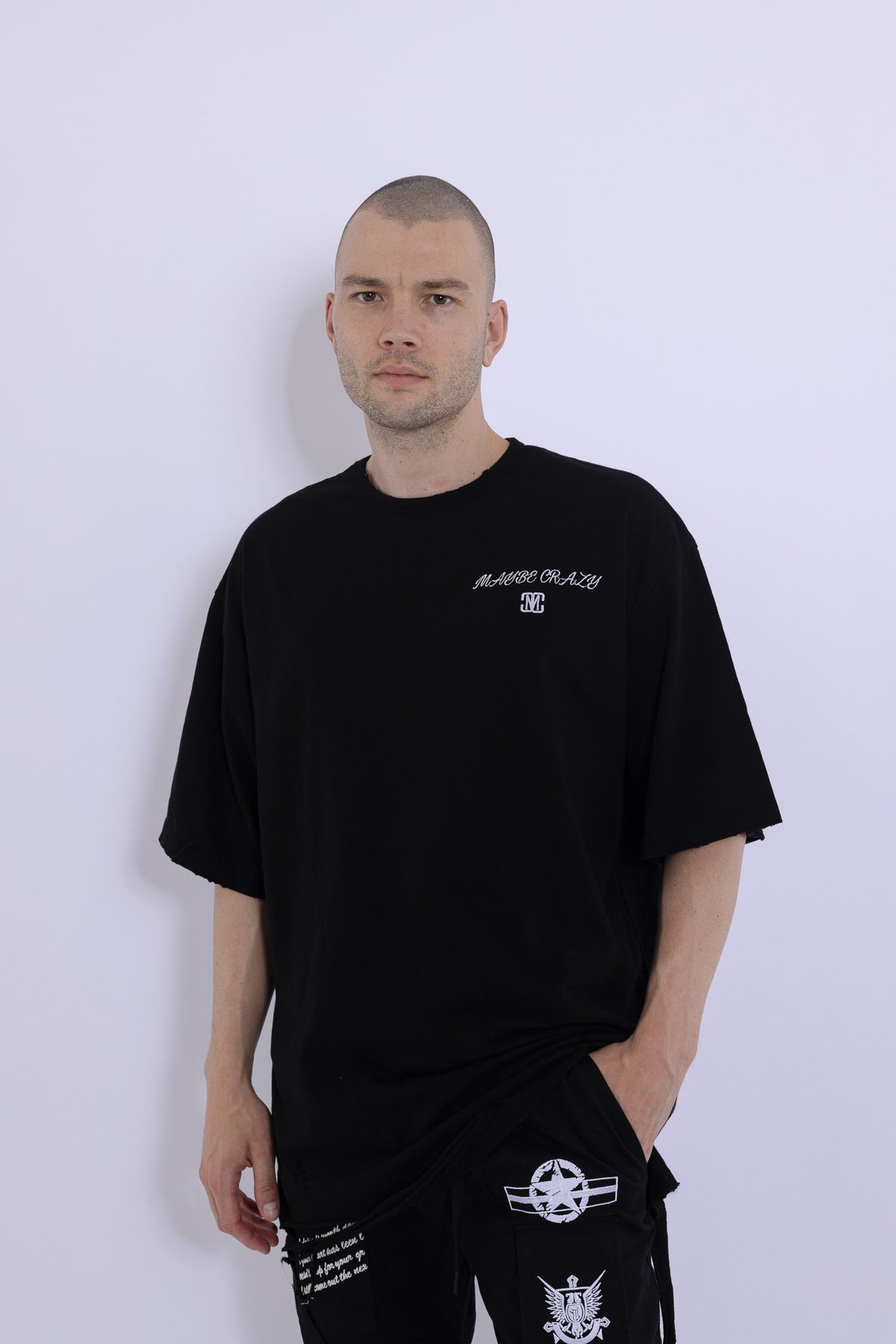 Classic Distressed Crewneck T-Shirt Short Sleeves