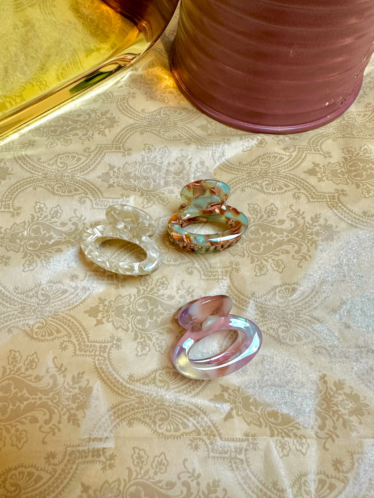 Oval Hollow Hair Clip