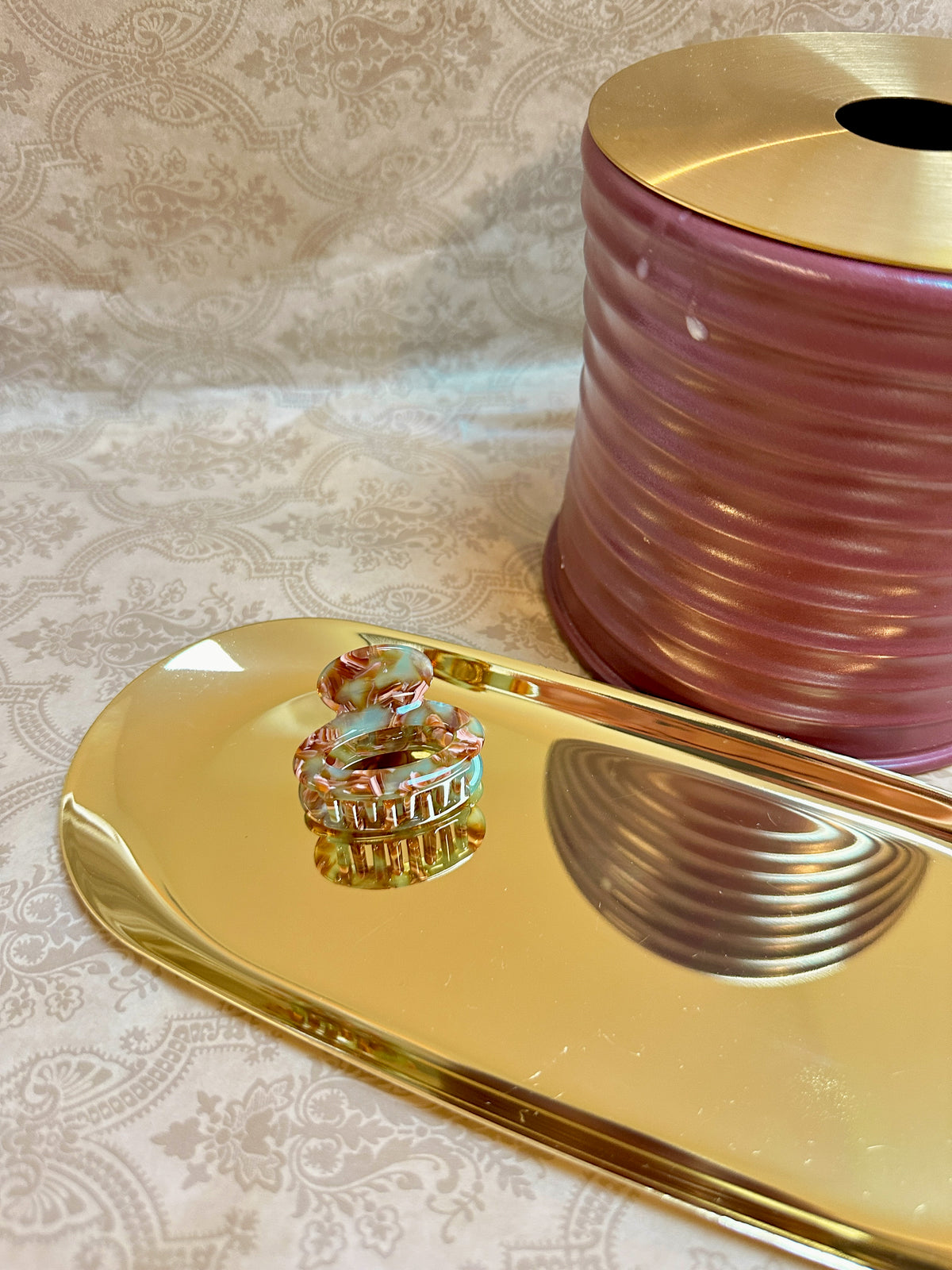 Oval Hollow Hair Clip